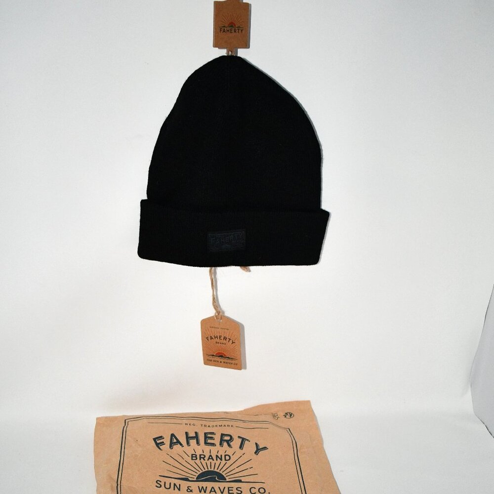 Faherty Core Logo Beanie in Black #YC0161 NWT